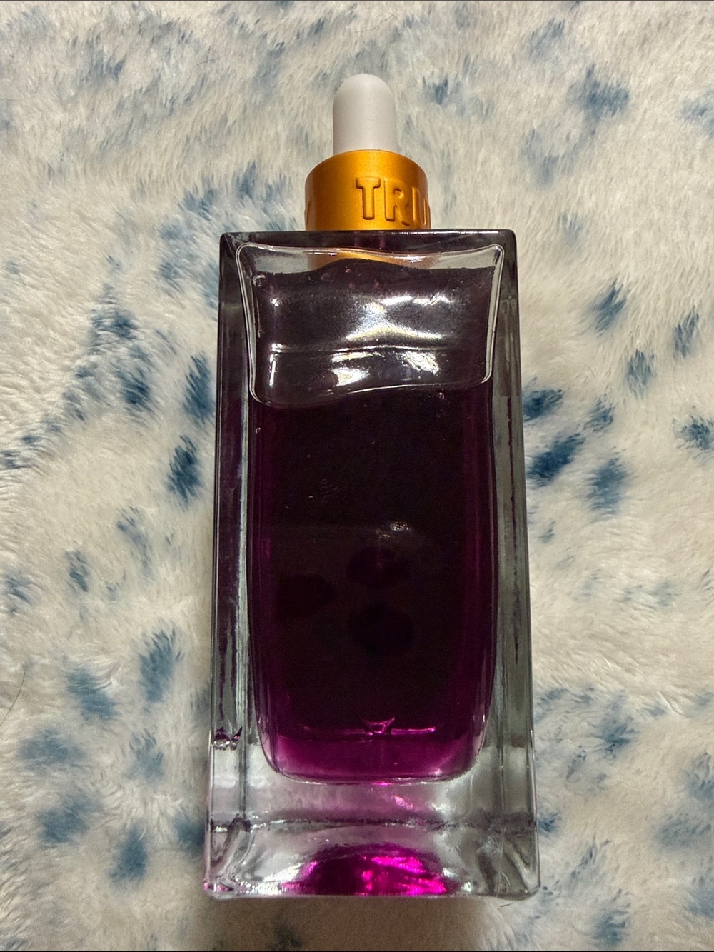 TRULY Glazed Donut After Shave Oil — White & Gold - Picture 3 of 4